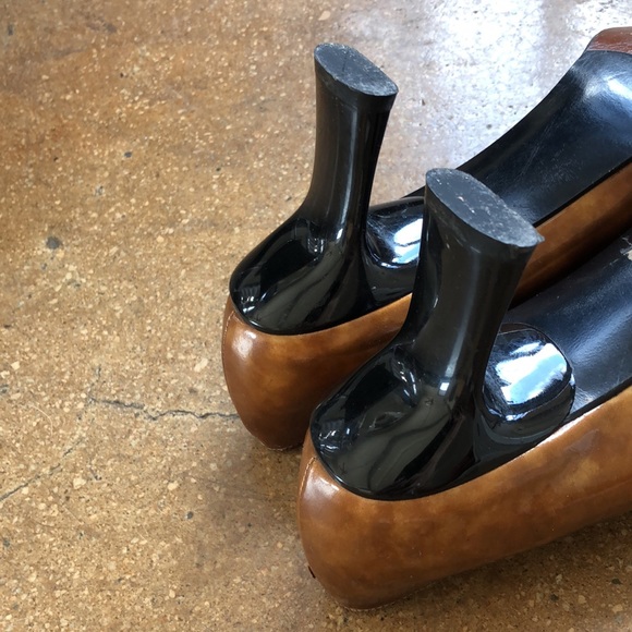 Y2k vintage Stuart Weitzman kitten heels - Picture 6 of 9